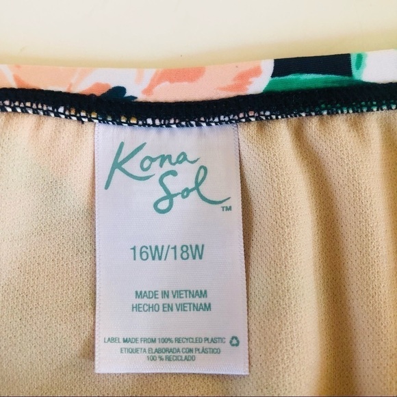 Kona Sol High Waisted Medium Coverage Tropical Floral Bikini Bottom Sz 16W/18W - Picture 8 of 11